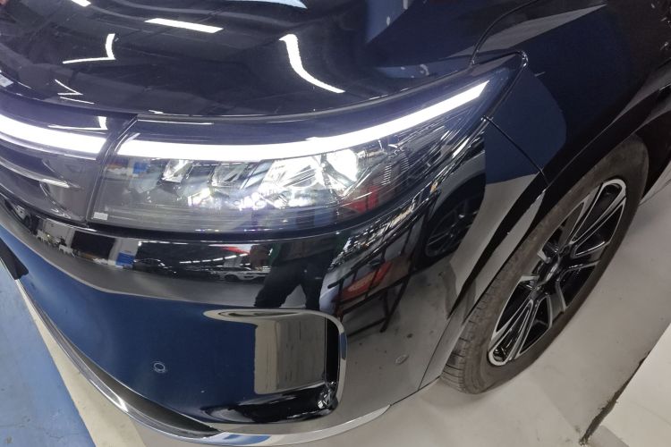 鸿蒙智行 问界M7 2024款 1.5T 智驾四驱Ultra版 5座局部细节36