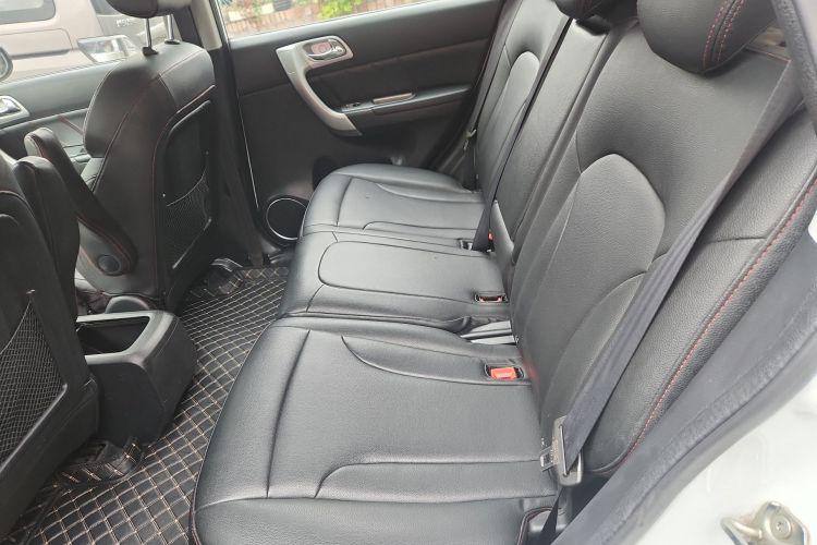 哈弗H6 2013款 升级版 1.5T 手动两驱精英型中控内饰21