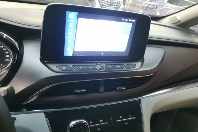 别克GL8 2023款 陆上公务舱 舒适型中控内饰16