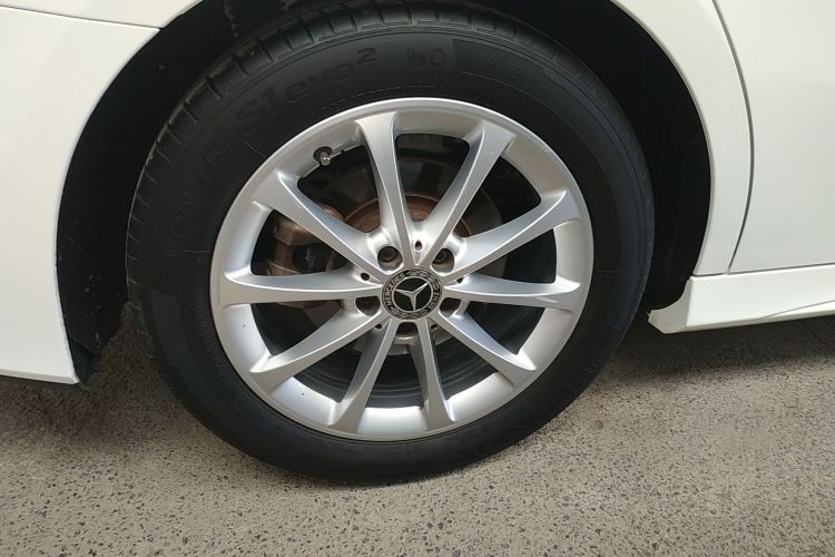 奔驰A级 2020款 改款 A 200 L 运动轿车动感型车身外观6008