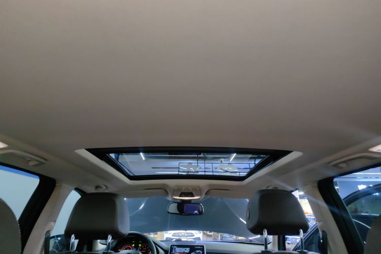 宝马X5(进口) 2017款 xDrive28i中控内饰22