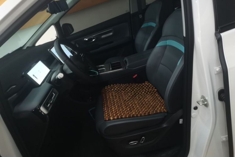 埃安 AION Y 2024款 Younger 星耀版局部细节19