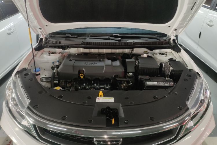 吉利汽车 远景 2020款 1.5L 手动亚运版机舱底盘24