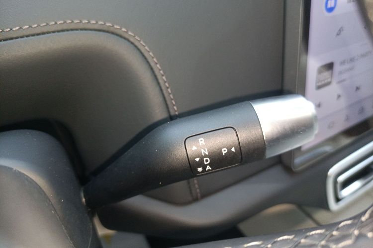 理想汽车 理想L8 2023款 Pro局部细节18