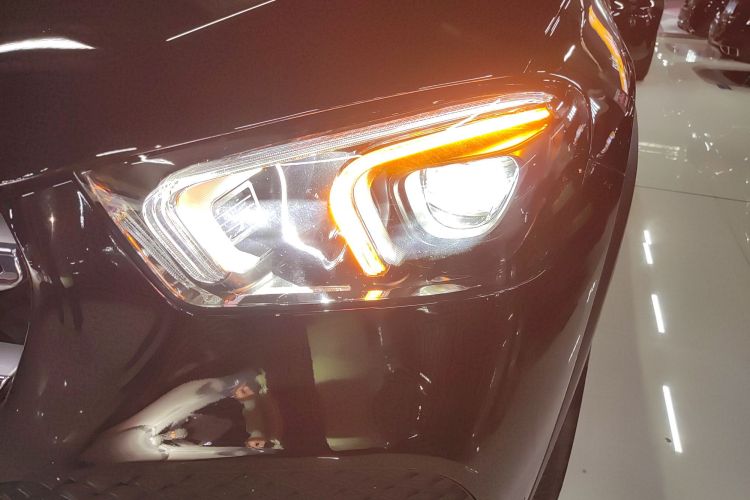 奔驰GLE 2021款 GLE 350 4MATIC 动感型局部细节36