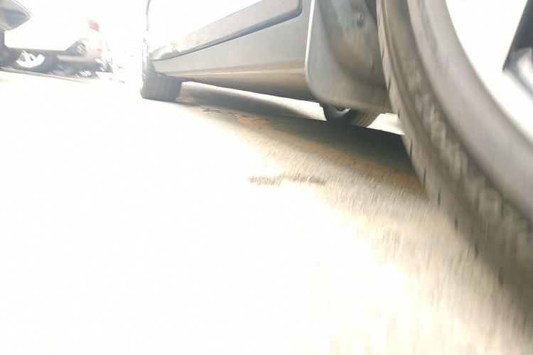 小鹏P7+ 2024款 长续航 Max机舱底盘29