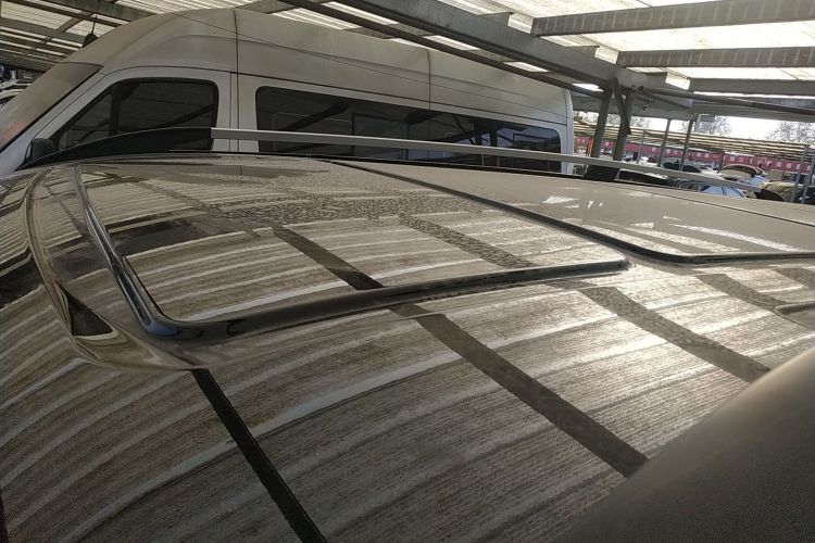 奔驰 威霆 2021款 2.0T 商务版 7座局部细节57