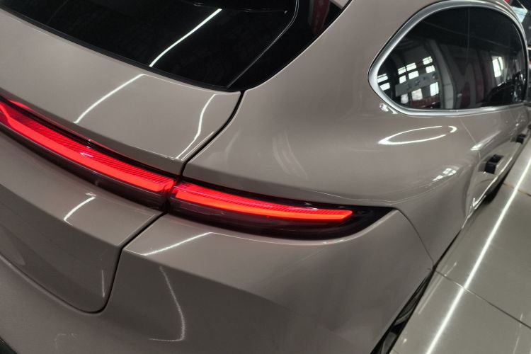 蔚来ET5T 2023款 75kWh Touring车身外观6006