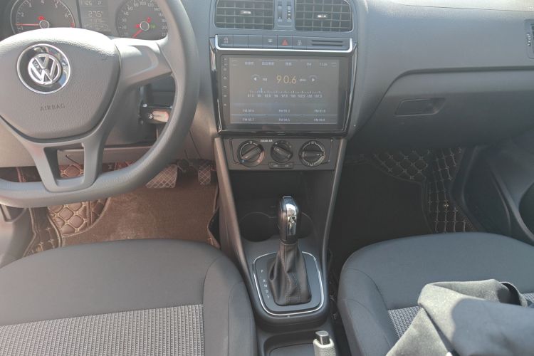 大众 Polo 2018款 1.5L 自动安驾型中控内饰18