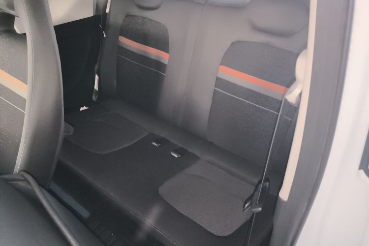 五菱汽车 宏光MINIEV 2020款 悦享款 磷酸铁锂中控内饰21