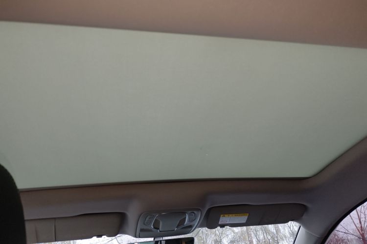 飞凡汽车 飞凡ER6 2021款 新动版 620km 智行版中控内饰22