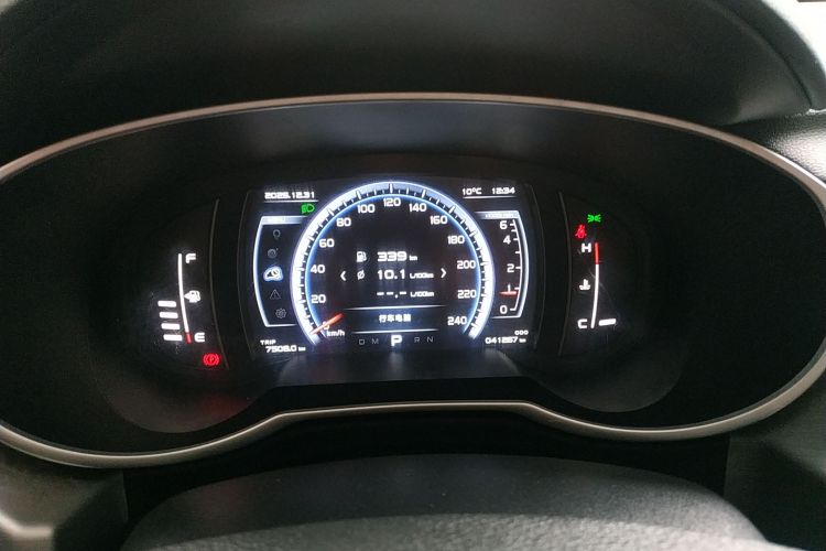 吉利汽车 博越 2016款 1.8TD 自动智联型中控内饰14