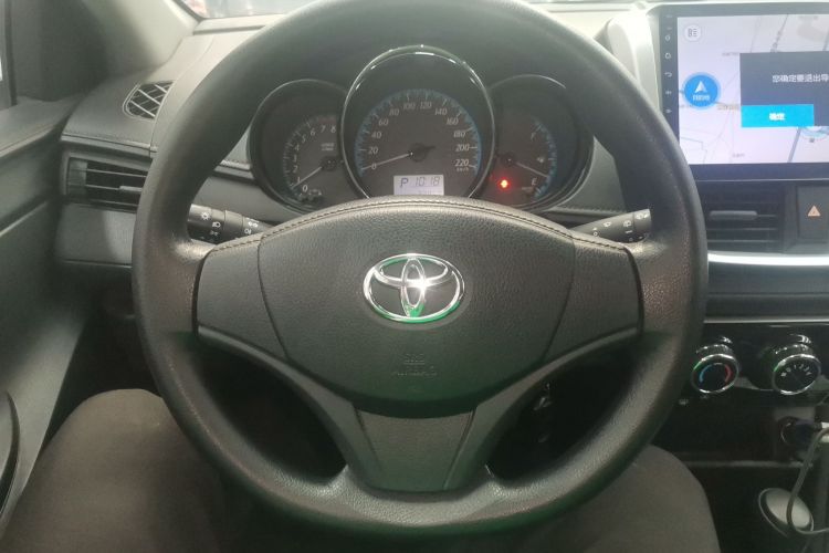 丰田 YARiS L 致炫 2016款 改款 1.5E CVT魅动版中控内饰13