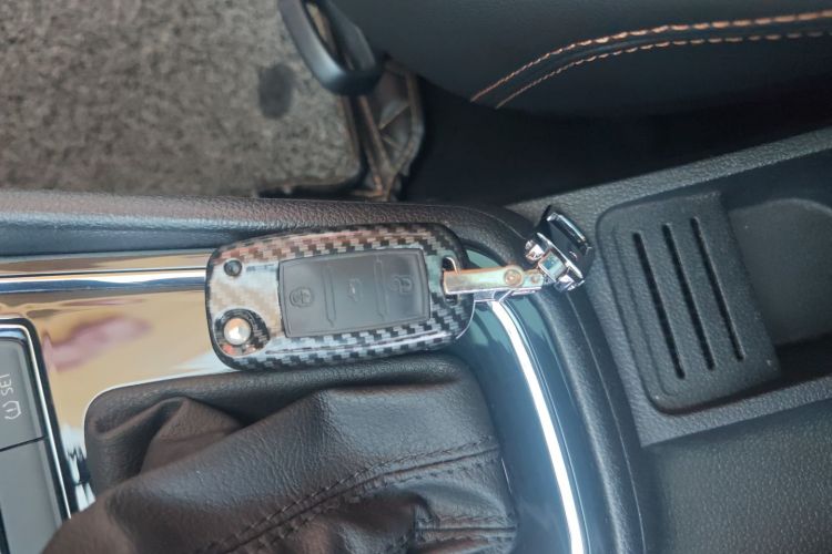 大众 C-TREK蔚领 2018款 1.5L 自动豪华型中控内饰7001