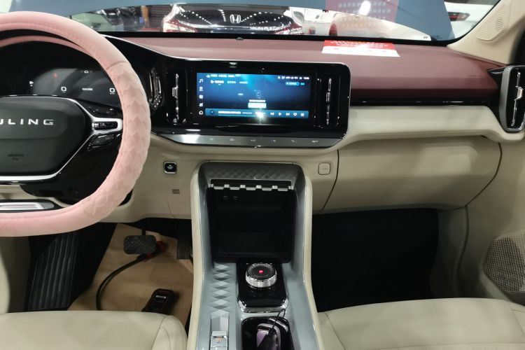 五菱汽车 五菱星云 2023款 2.0L DHT 旗舰版中控内饰16