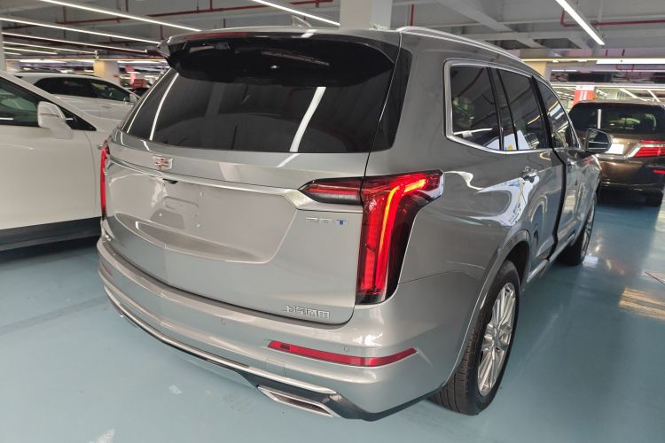 凯迪拉克XT6 2022款 2.0T 六座四驱豪华型车身外观7