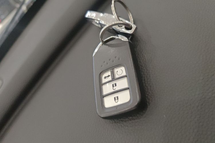 本田 英仕派 2019款 260TURBO 精致版 国VI中控内饰7001