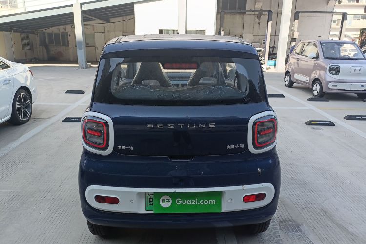 奔腾小马 2025款 222km 闪电马车身外观6