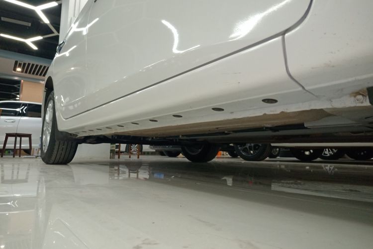 日产 轩逸 2024款 改款 经典 1.6XE CVT舒适版局部细节9001