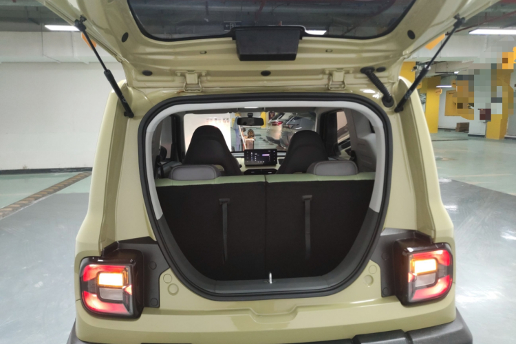 吉利银河 2024款 200km 熊猫骑士局部细节23