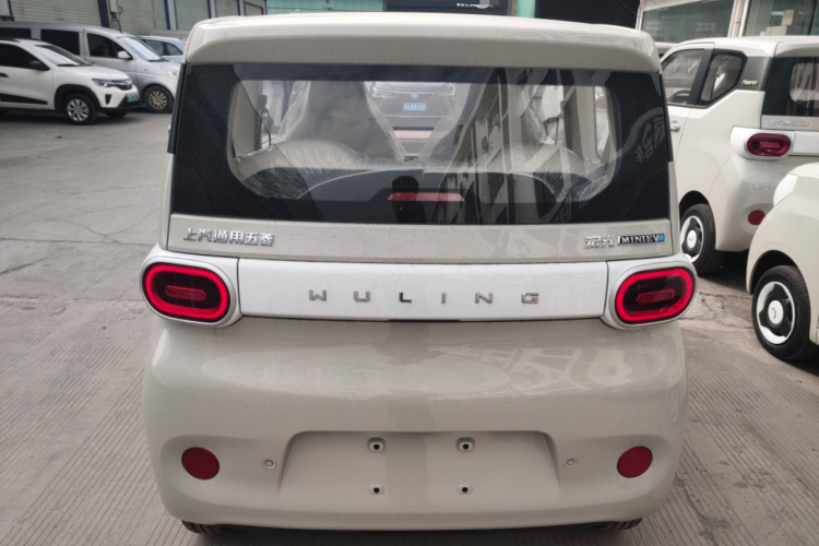 五菱汽车 宏光MINIEV 2024款 第三代 215km 青春版车身外观6004