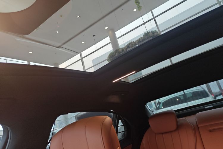 奔驰S级 2021款 S 400 L 商务型中控内饰22