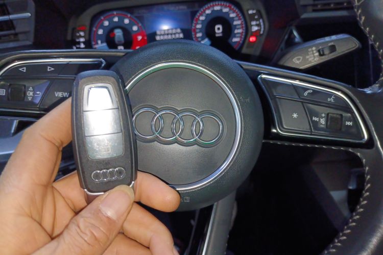 奥迪A3 2021款 Sportback 35 TFSI 时尚运动型中控内饰7001