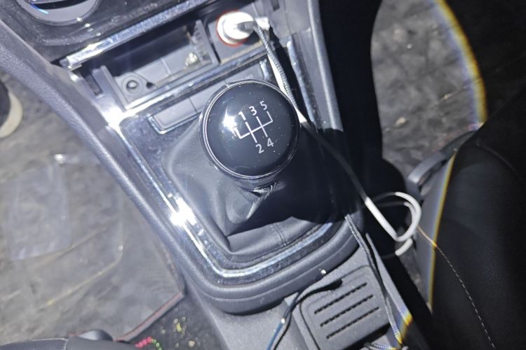 大众 宝来 2018款 1.5L 手动舒适型中控内饰18