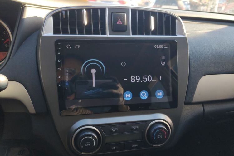 日产 轩逸 2018款 经典 1.6XE+ CVT领先版中控内饰16