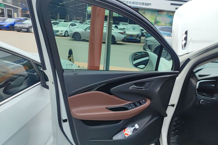 别克 昂科威 2018款 28T 四驱精英型中控内饰47