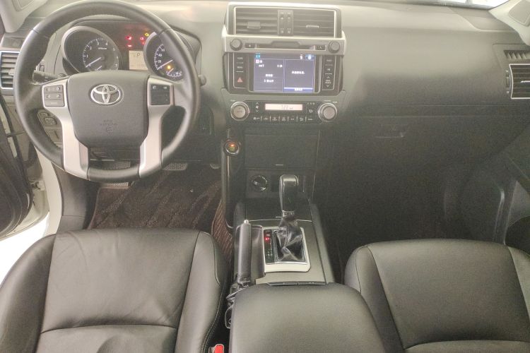 丰田 普拉多 2016款 2.7L 自动标准版中控内饰12