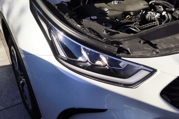 丰田 皇冠陆放 2024款 2.5L HEV四驱豪华版车身外观8