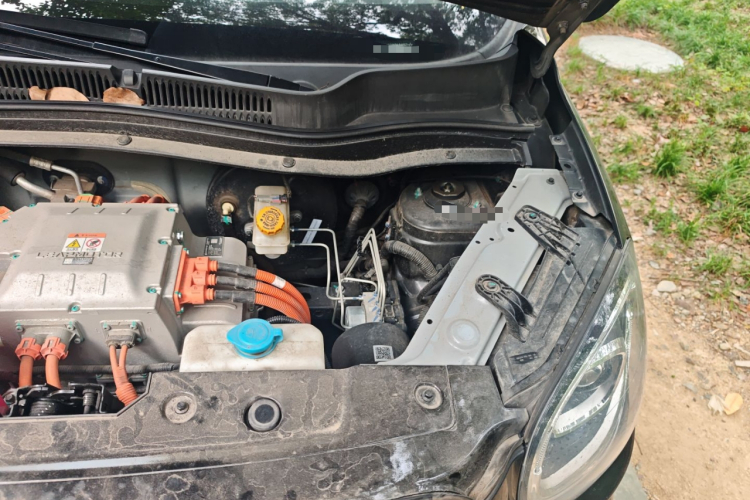 零跑汽车 零跑T03 2022款 皓玉版局部细节9007