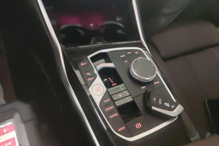 宝马3系 2023款 325Li M运动套装中控内饰18