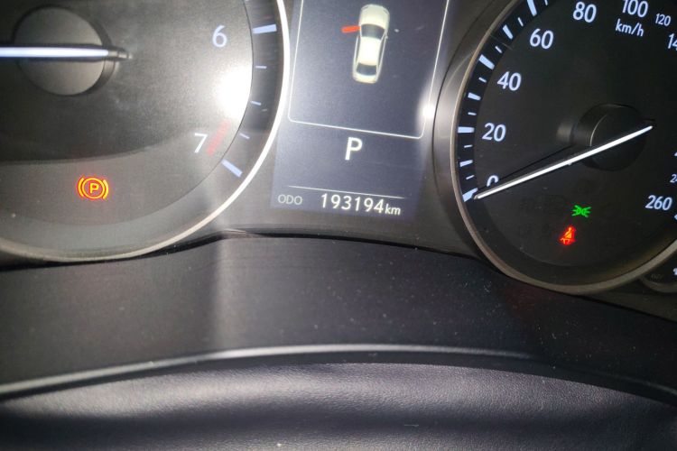 雷克萨斯ES 2016款 200 Midnight特别限量版中控内饰15