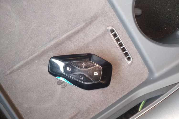 ARCFOX极狐 极狐 阿尔法S5 2024款 560MAX 185kW中控内饰11