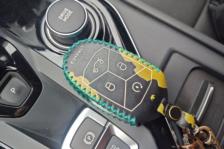 领克03 2022款 2.0TD DCT劲Pro中控内饰11