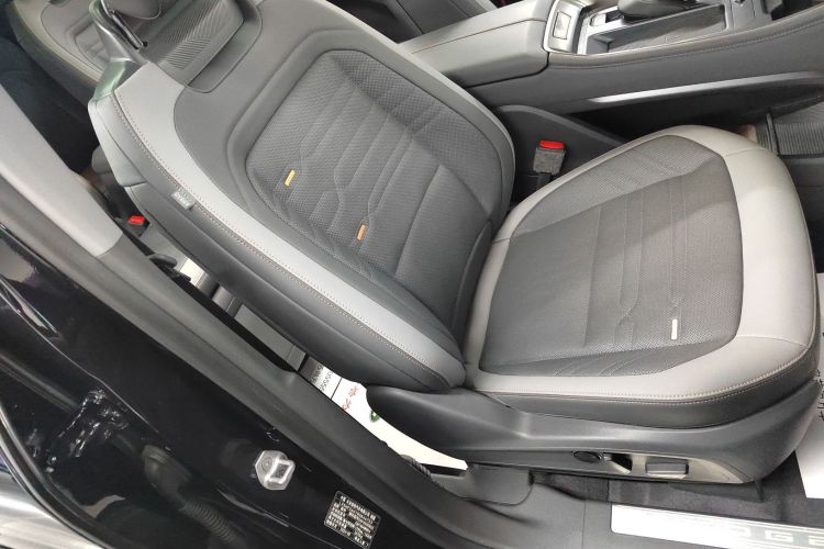 福特 2023款 锐界L 2.0T EcoBoost 四驱七座至尊型局部细节41