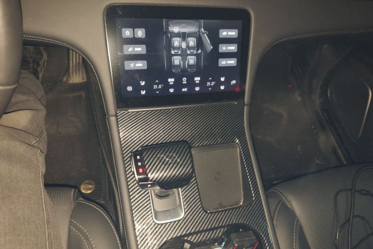 理想汽车 理想ONE 2021款 增程6座版中控内饰18