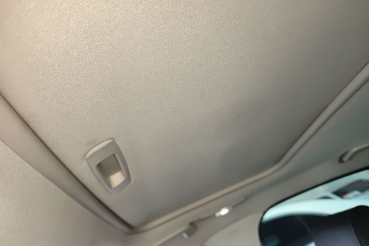 福特 福克斯 2017款 三厢 EcoBoost 180 自动精英型中控内饰22