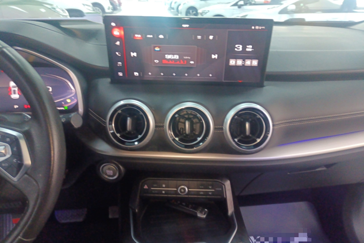 魏牌 VV6 2020款 2.0T 两驱智护+中控内饰16