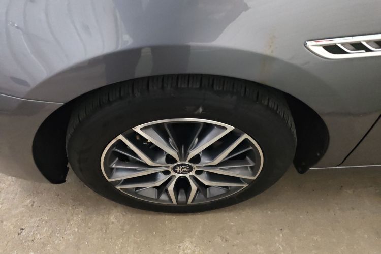 比亚迪 秦PLUS 2023款 冠军版 EV 510KM超越型车身外观6007