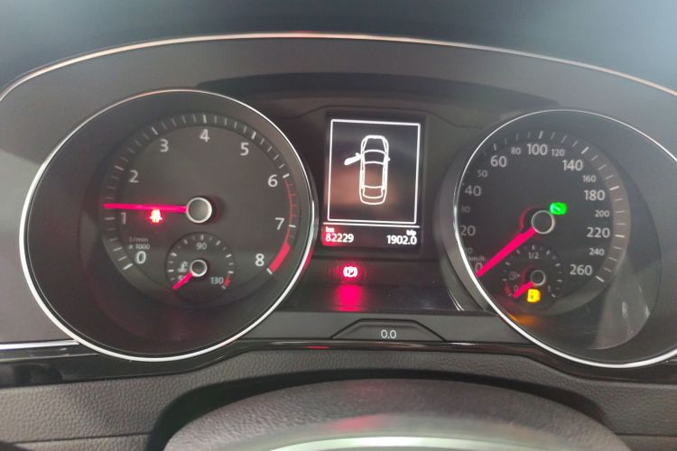 大众 迈腾 2019款 330TSI DSG 豪华型 国VI局部细节14