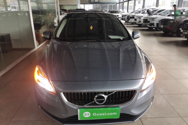 沃尔沃V40 2018款 T3 智尚版车身外观6001