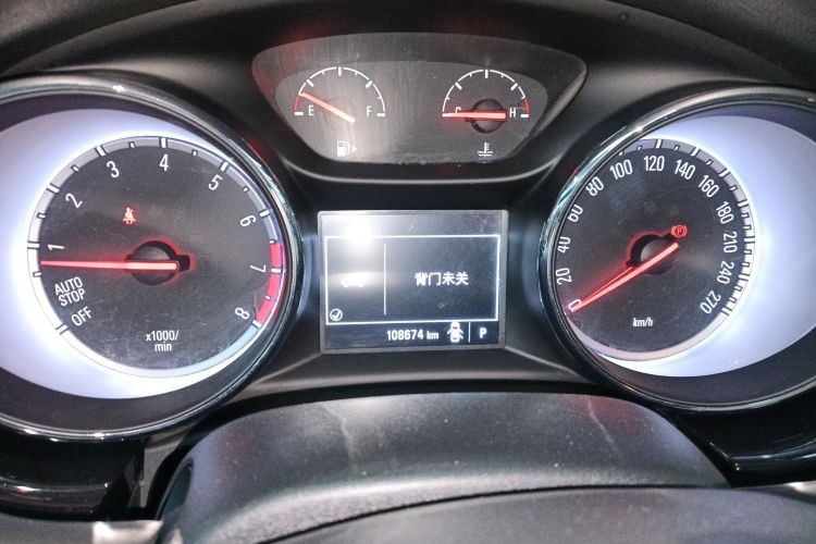 别克 威朗 2016款 两厢GS 20T 双离合豪情运动型中控内饰14