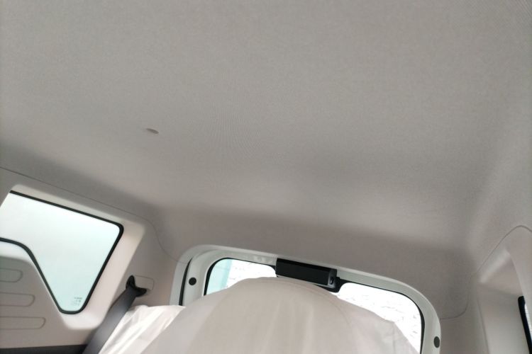 吉利银河 熊猫 2025款 210km 元气熊中控内饰22