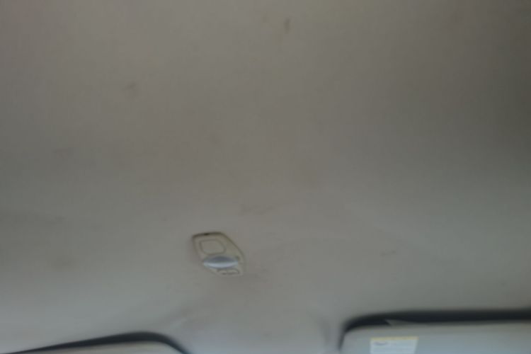 福特 福克斯 2012款 三厢 1.6L 自动舒适型局部细节22