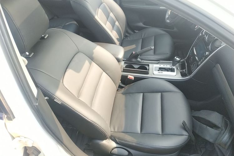 马自达6 2014款 2.0L 自动经典型局部细节41