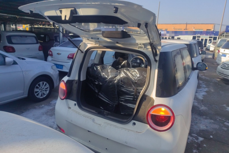 长安启源 长安Lumin 2026款 宝藏版 301km 臻爱米 宁德机舱底盘23