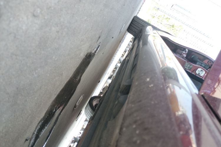 奔驰C级 2013款 C 180 经典型 Grand Edition局部细节9001